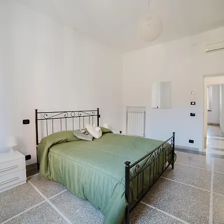Spina Flat Apartamento Pisa